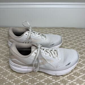 Brooks | Ghost 15 Neutral White Running Shoe Size 8.5